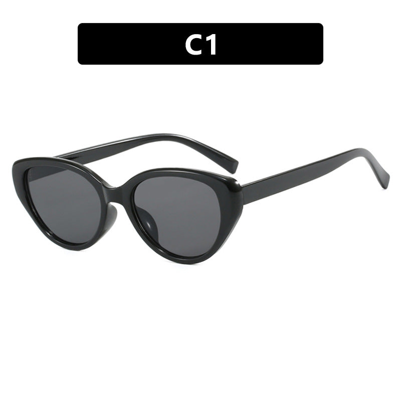 Women's Cat-Eye Sunglasses with Modern Design and UV Protection Bowlift