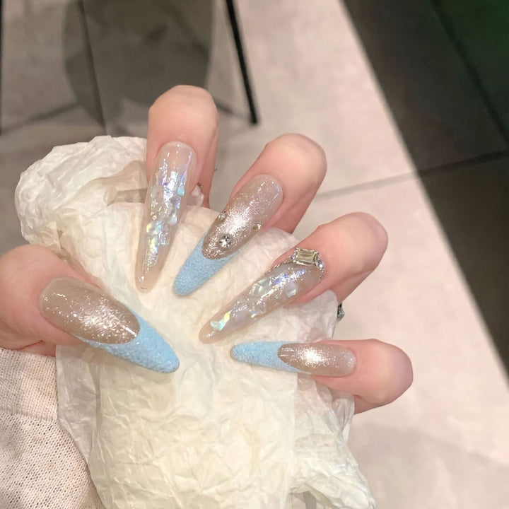 Stylish Stiletto Nail Art Set Bowlift