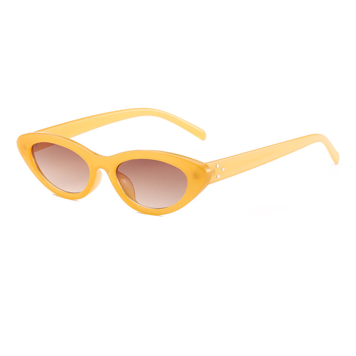Ladies Cat-Eye Sunglasses in Elegant Leo Design Bowlift