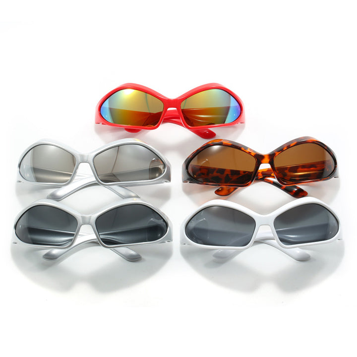 Women's Sporty Sunglasses with Aerodynamic Design Bowlift