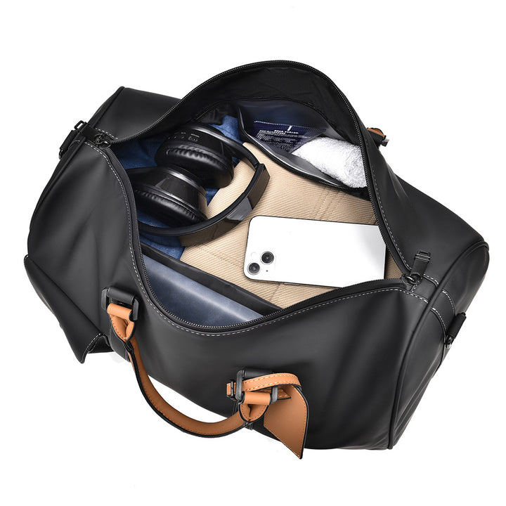 Men's elegant travel bag made of durable material Bowlift