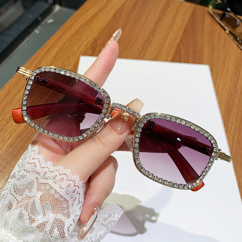 Women’s sunglasses with rhinestone-accented frame and modern wood design Bowlift