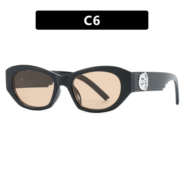 Ladies fashionable cat-eye sunglasses with striking design and luxurious details Bowlift