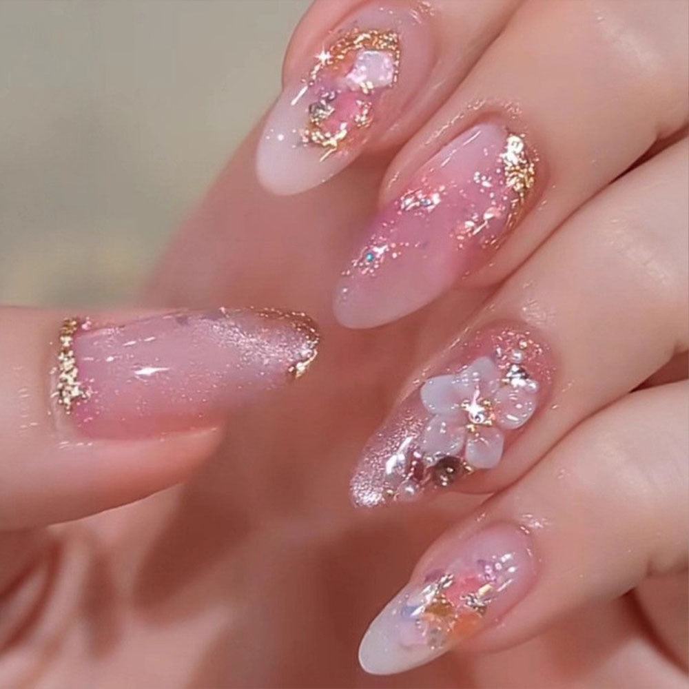 Artificial nails with floral 3D applications Bowlift