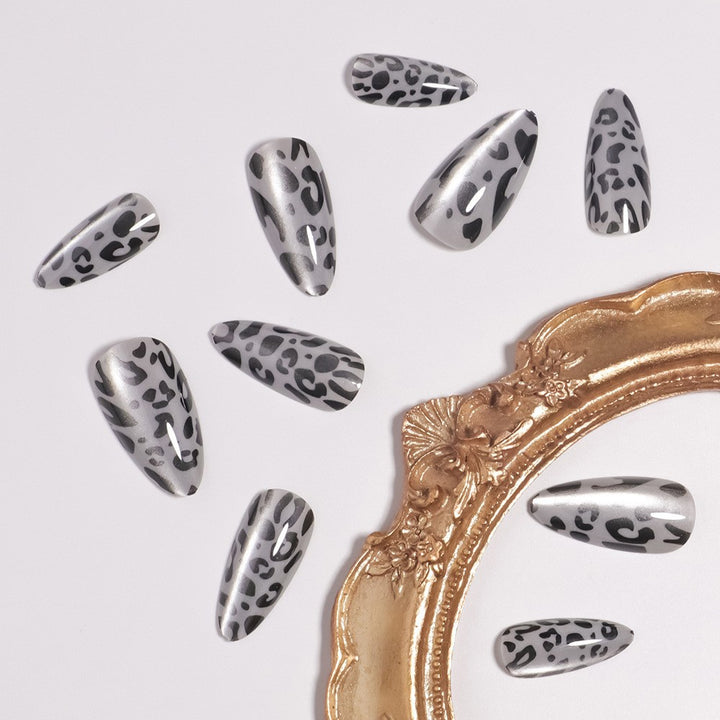 Artistic Leopard Nail Press-On Set Bowlift