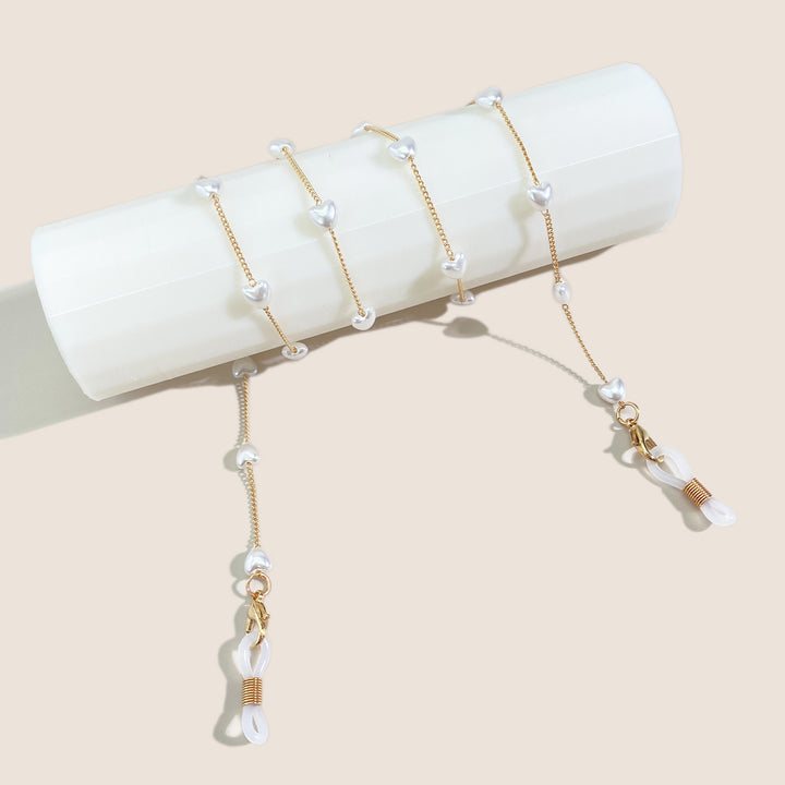 Elegant Pearl-Accented Eyewear Chain Bowlift