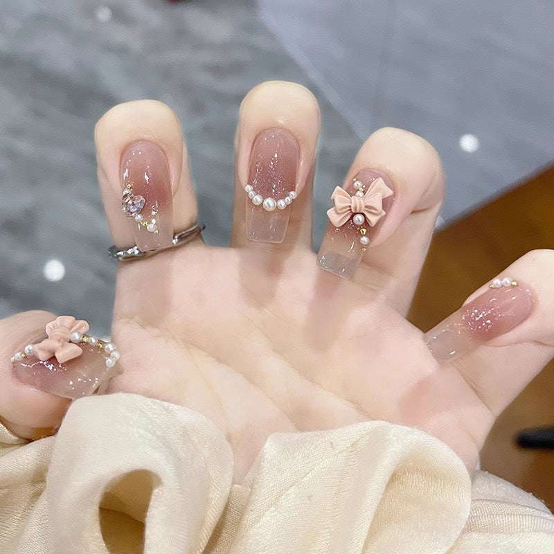 Glittering artificial nails with moon and star motifs Bowlift