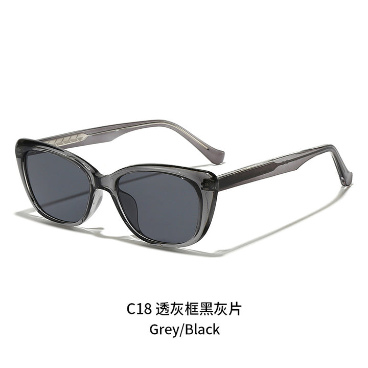Ladies elegant sunglasses in modern cat-eye style Bowlift