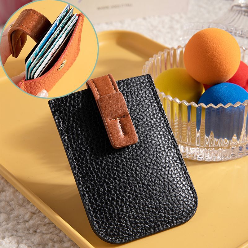 Minimalist RFID-Blocking Leather Card Holder Bowlift