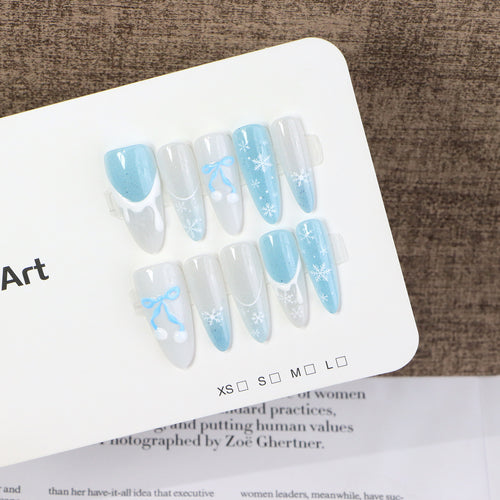 Seasonal Snowflake Press-On Nail Art Set Bowlift