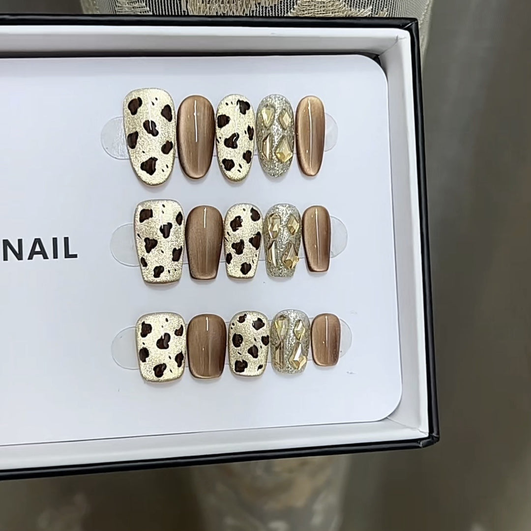 Artistic Glam Nail Kit Bowlift