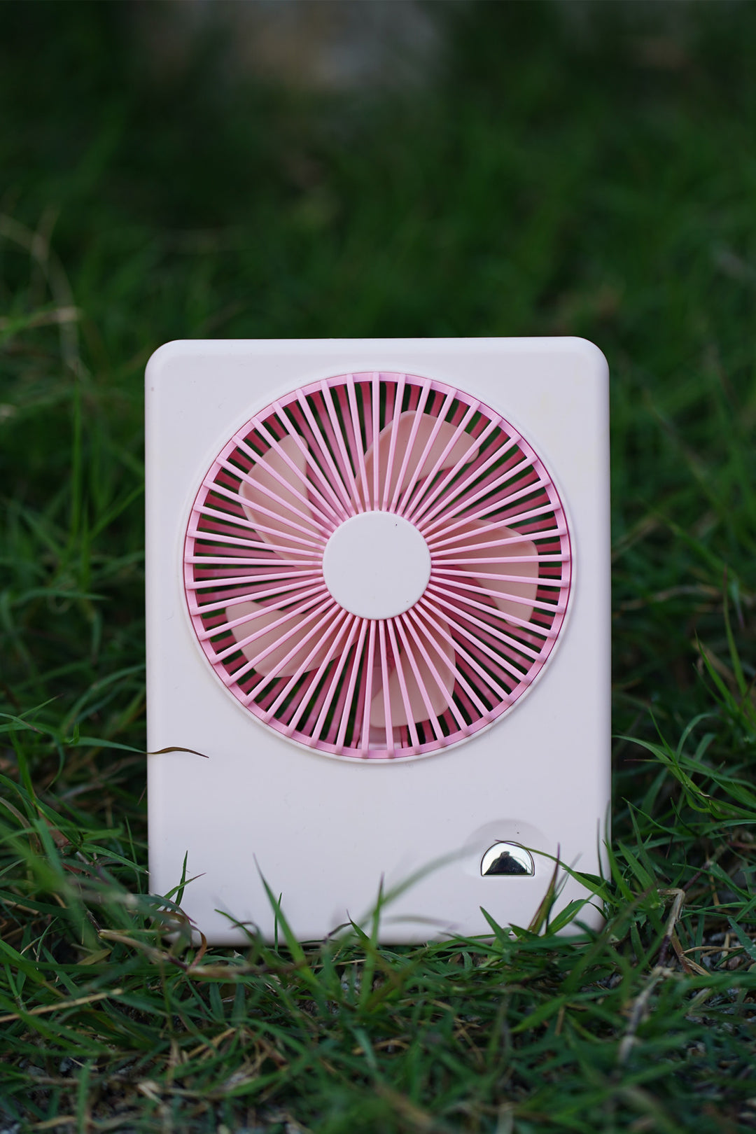 Unisex Portable Mini Fan with USB Connection Bowlift