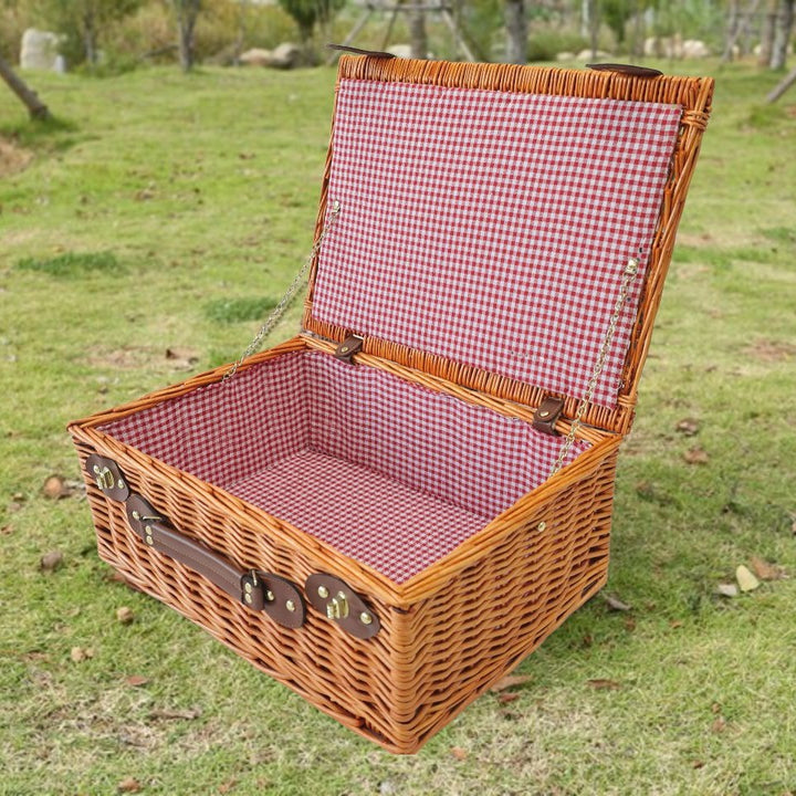 Ladies picnic basket with removable compartments and classic gingham pattern Bowlift