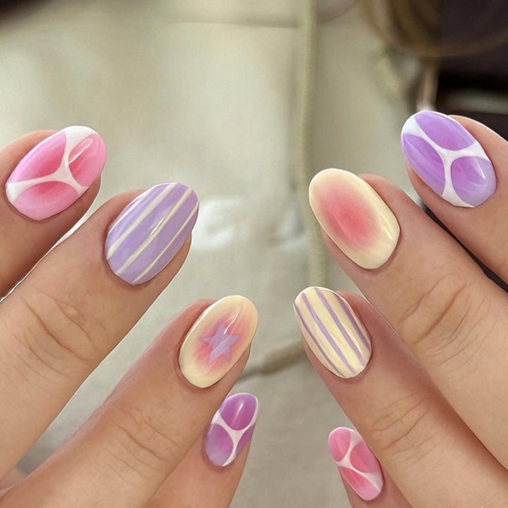 Artistic Press-On Nail Art Collection Bowlift