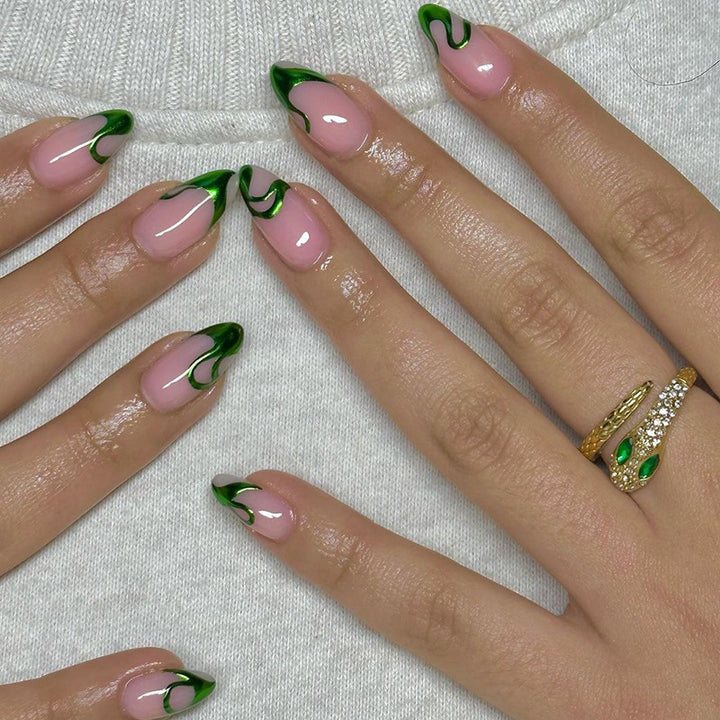 Elegant nail art with stylish green accents and high gloss finish Bowlift