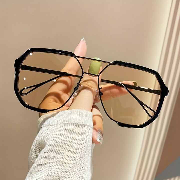 Ladies extravagant sunglasses in hexagonal design with transparent frame Bowlift