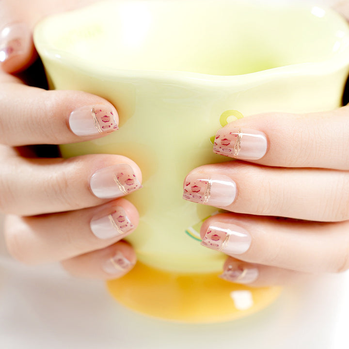 Stylish Artistic Press-On Nail Set Bowlift