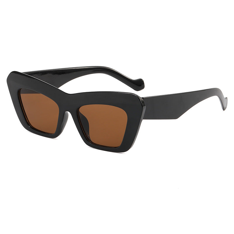Women's fashionable oversized sunglasses with angular frame Bowlift