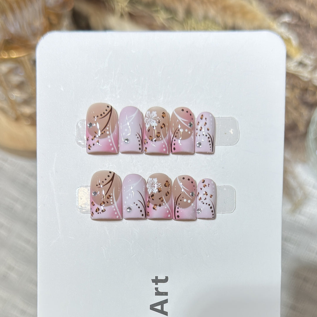 Floral-Inspired Press-On Nail Art Collection Bowlift