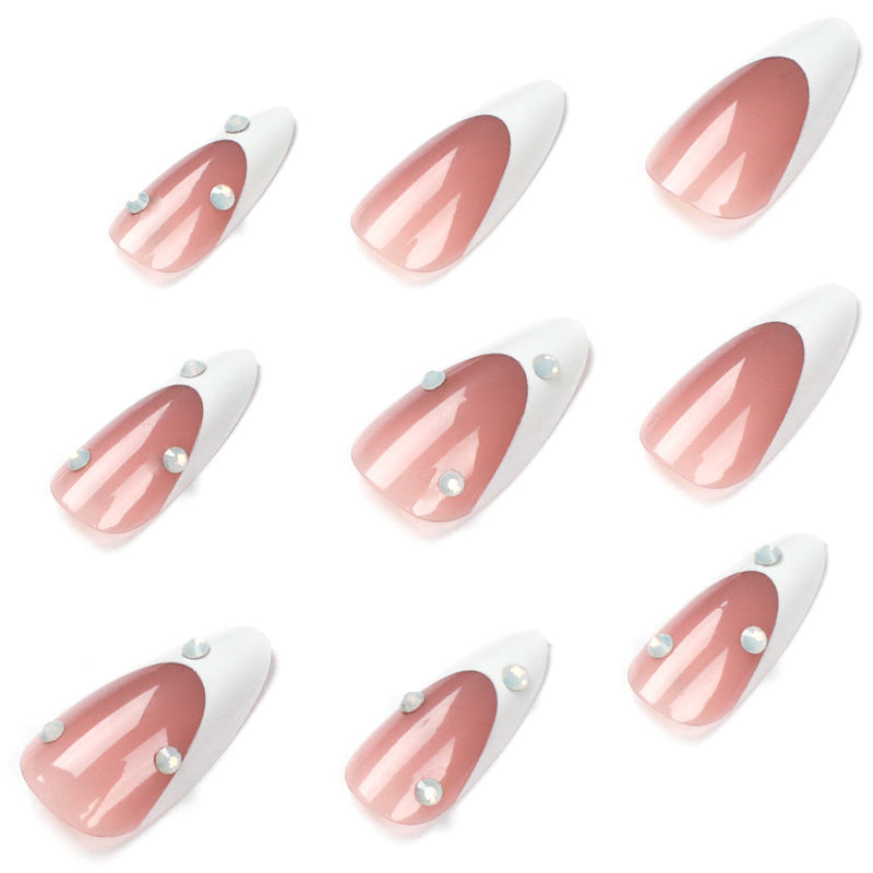 Elegant artificial nails with transparent design and pearlescent effects Bowlift