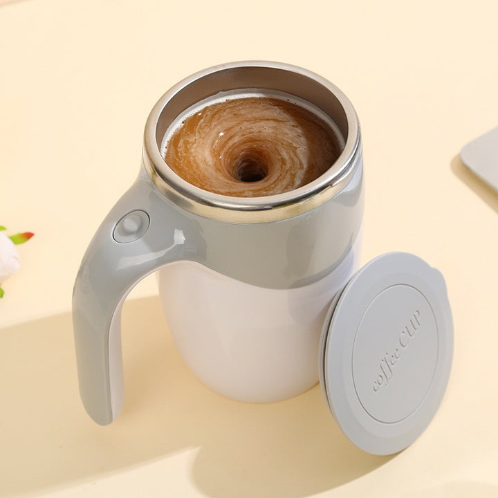 Stylish coffee maker Bowlift