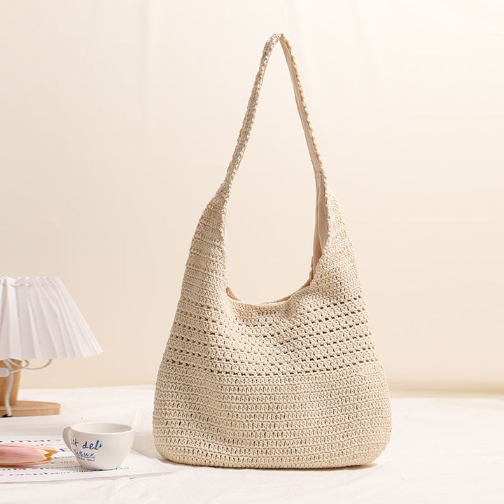 Hand-crocheted tote bag with generous volume Bowlift