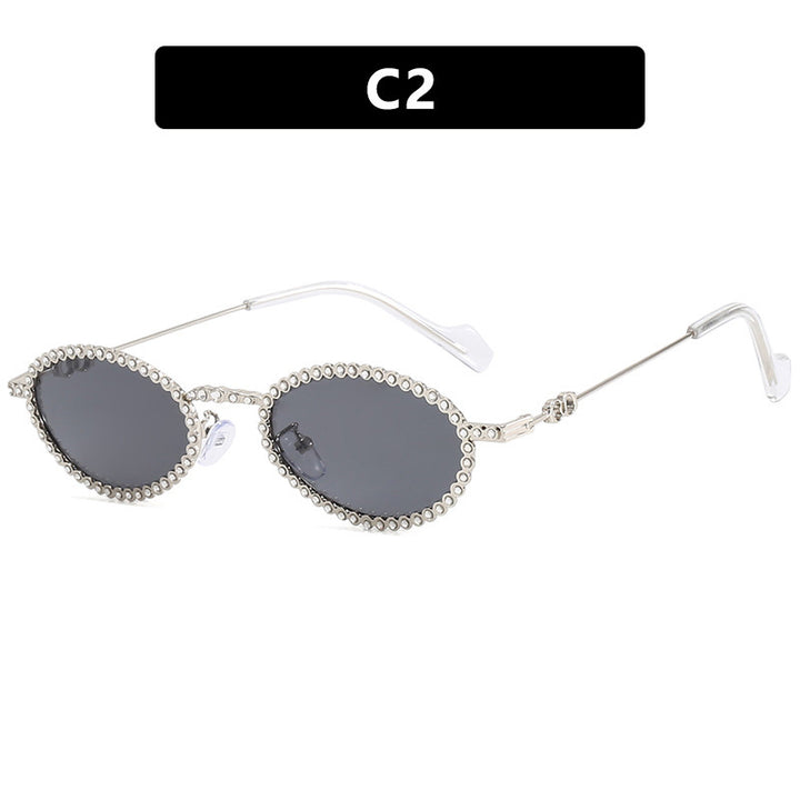 Ladies' fashionable sunglasses with a unique, playful rim Bowlift