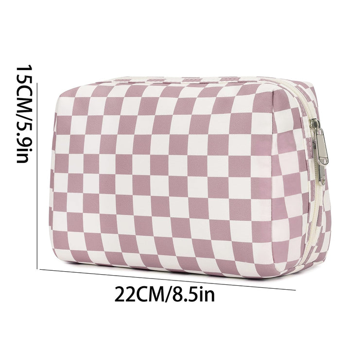 Stylish cosmetic bag with checked pattern Bowlift