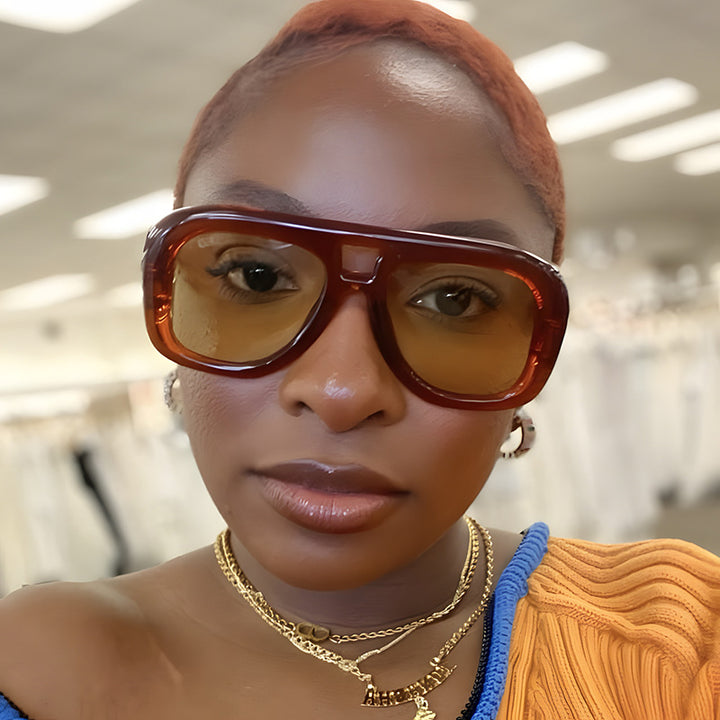 Women's striking sunglasses in elegant style Bowlift