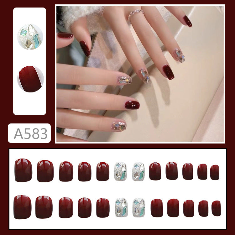 Glamorous Accent Press-On Nail Set Bowlift