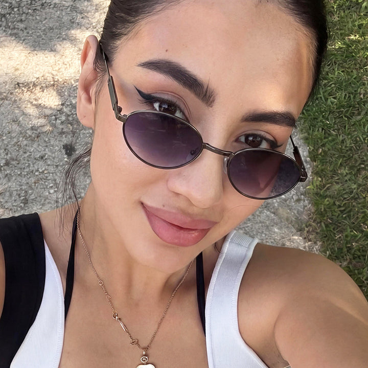 Ladies fashionable optical glasses in elegant wire frame Bowlift