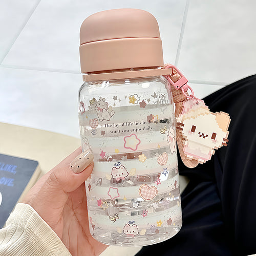 Ladies versatile drinking bottle with integrated keychain Bowlift