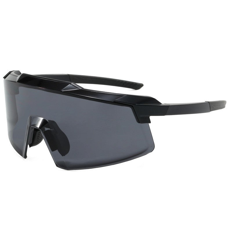 Ladies sports sunglasses with innovative shield design Bowlift