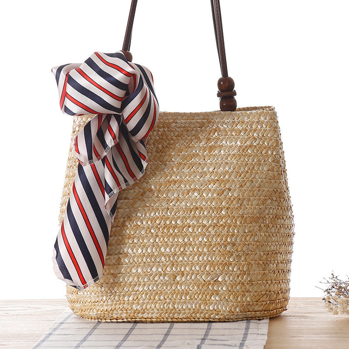 Elegant basket bag with trendy ribbon detail Bowlift