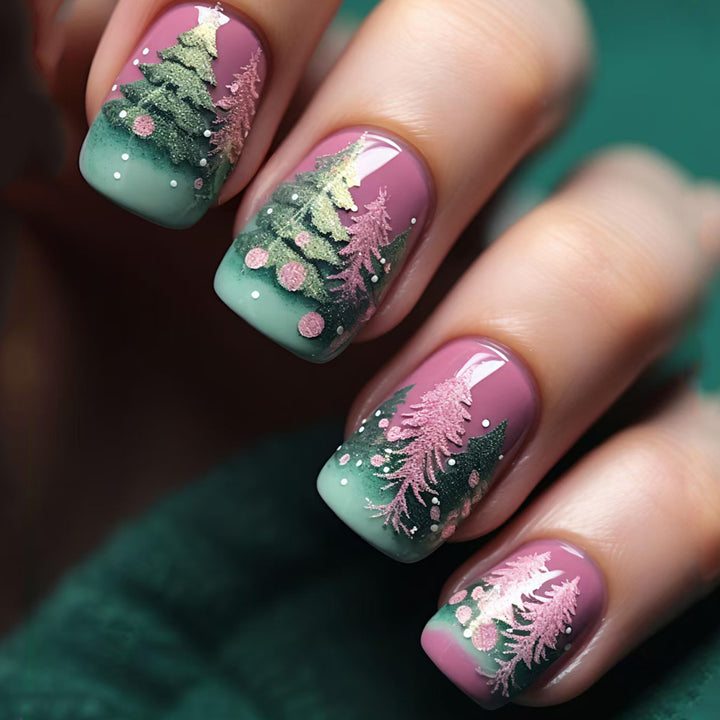 Artificial nails with festive Christmas tree design Bowlift