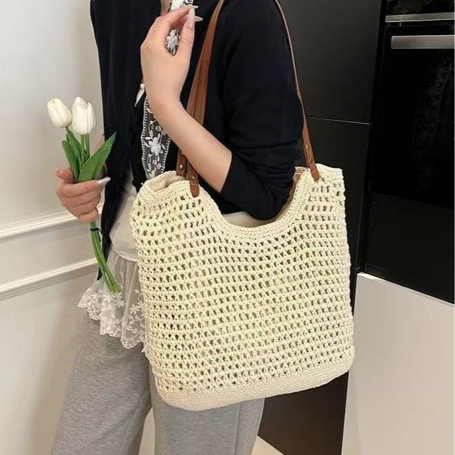 Airy Macrame Beach Bag Bowlift