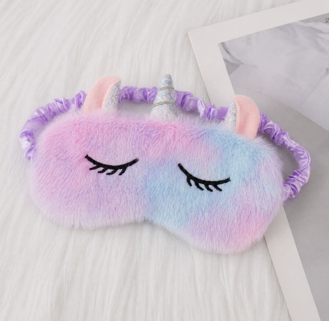Women's plush-filled unicorn sleep mask with 3D horn, embroidered eyelashes and adjustable satin band Bowlift