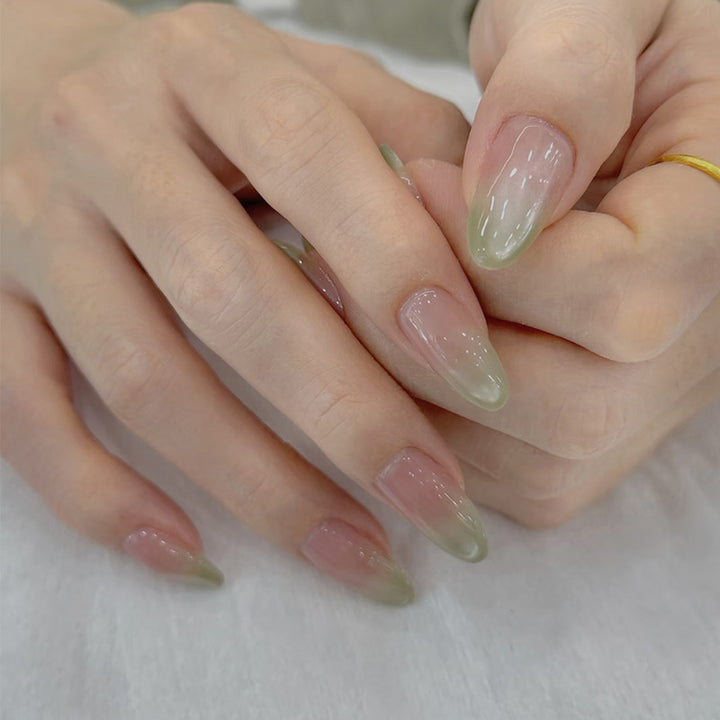 Elegant Nail Art Press-On Nails Bowlift