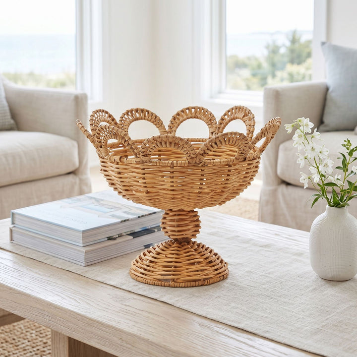 Elegant round decorative basket in floral design Bowlift