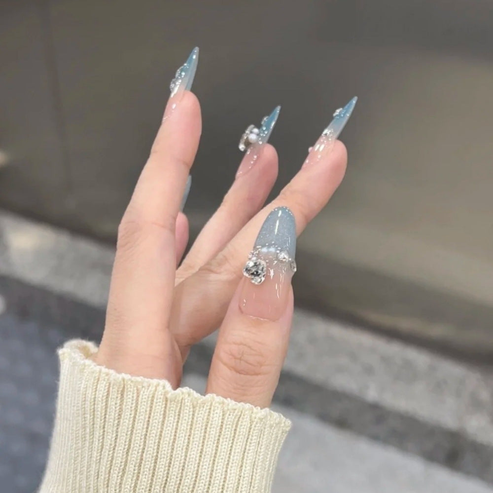 Elegant Rhinestone-Accented Press-On Nail Set Bowlift