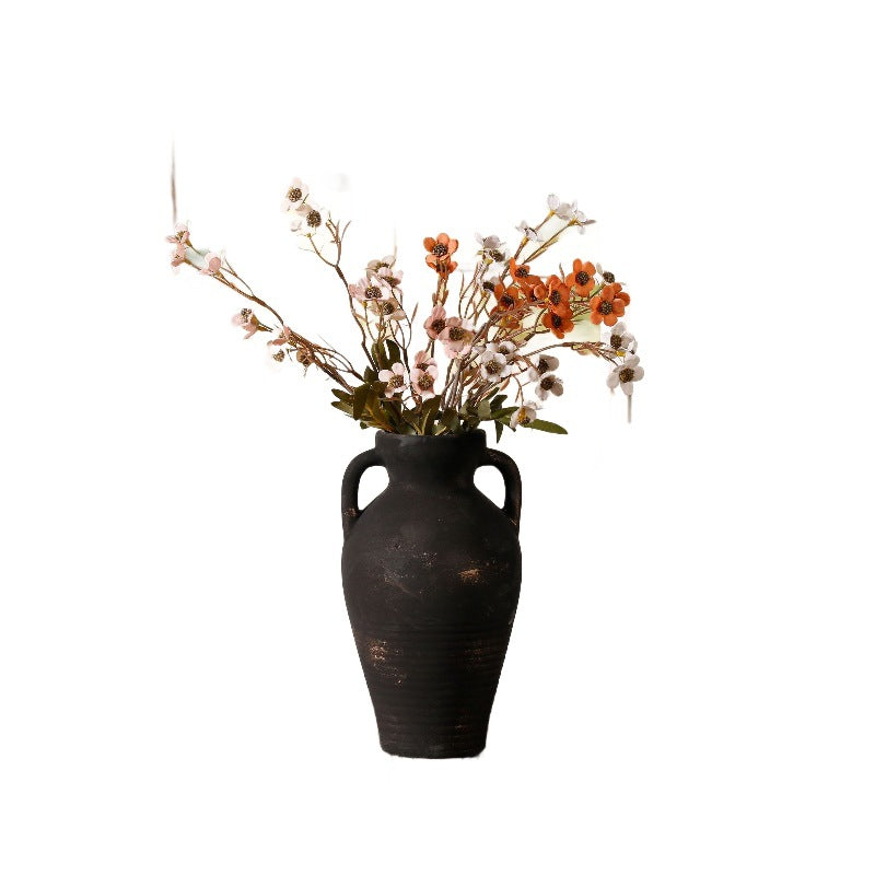 Handcrafted ceramic vase Bowlift