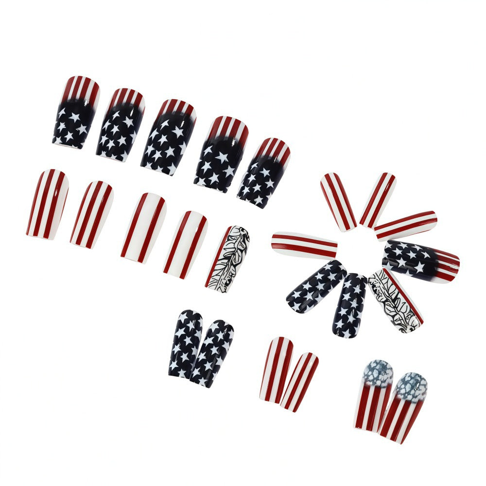 Artfully designed nail tips Bowlift