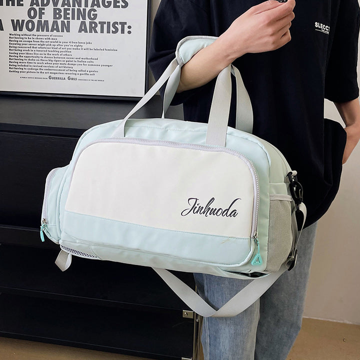 Sporty Travel Bag With Spacious Main Compartment And Practical Side Pockets Bowlift