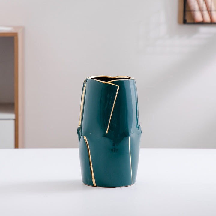 Decorative ceramic vase with golden accents Bowlift