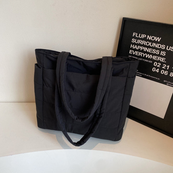 Elegant and Modern Tote Bag Bowlift