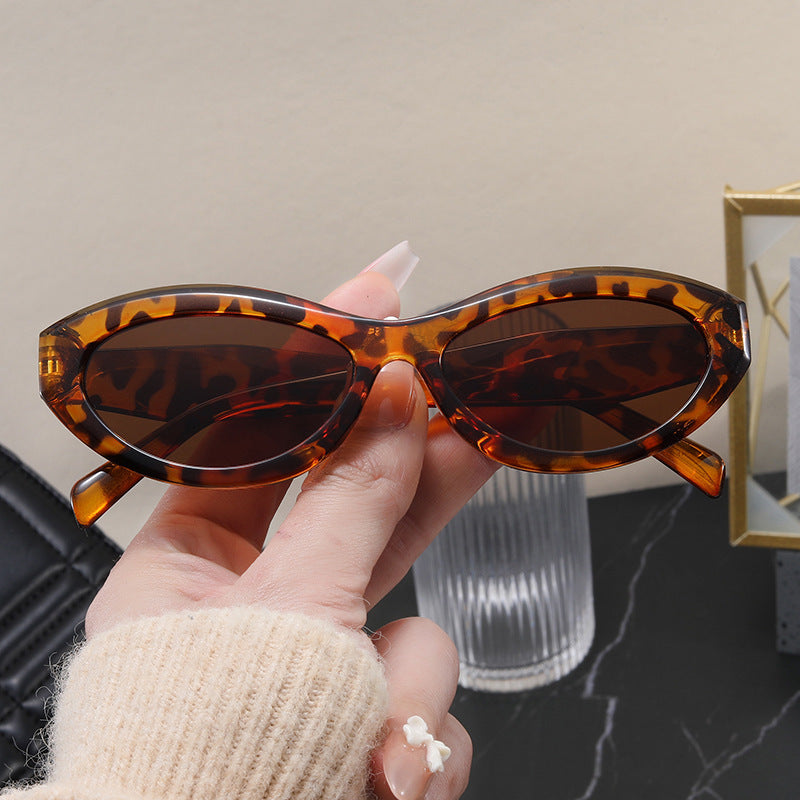 Women's fashionable Cat-Eye sunglasses with UV protection Bowlift