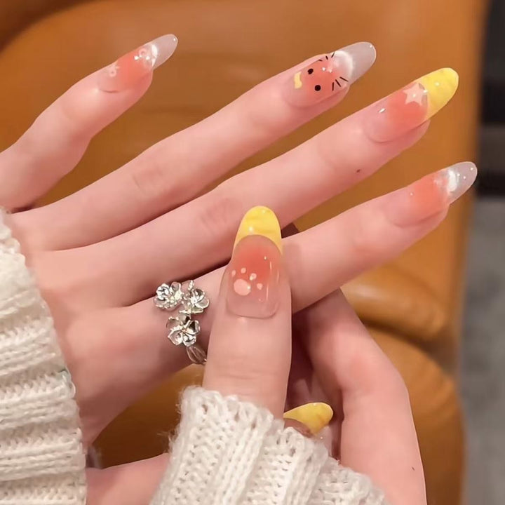 Creative Cat-Themed Press-On Nail Art Bowlift