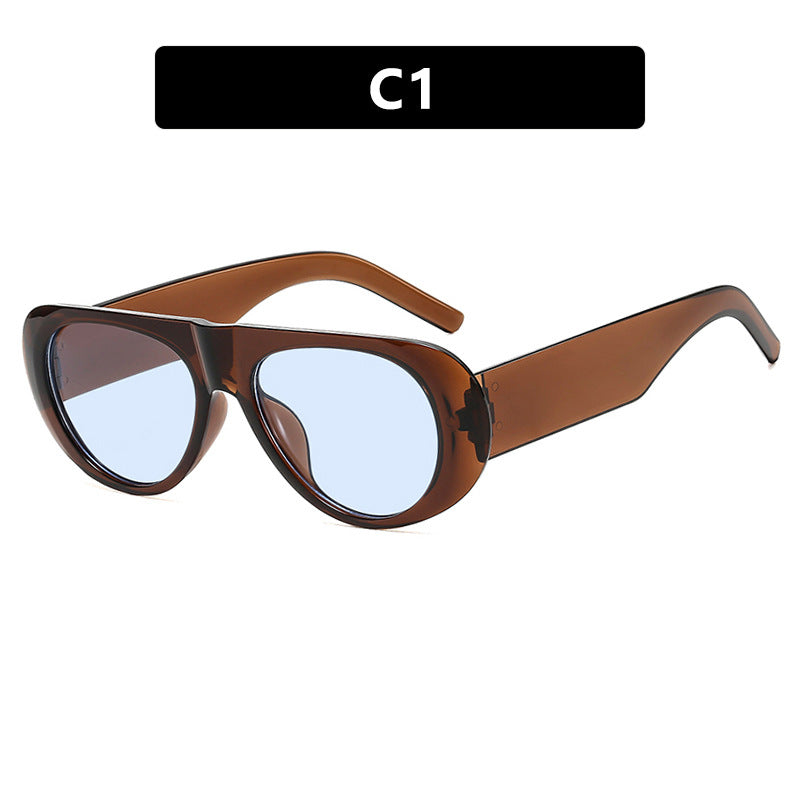 Women's Cat-Eye Sunglasses with stylish plastic frame and protective UV filter Bowlift