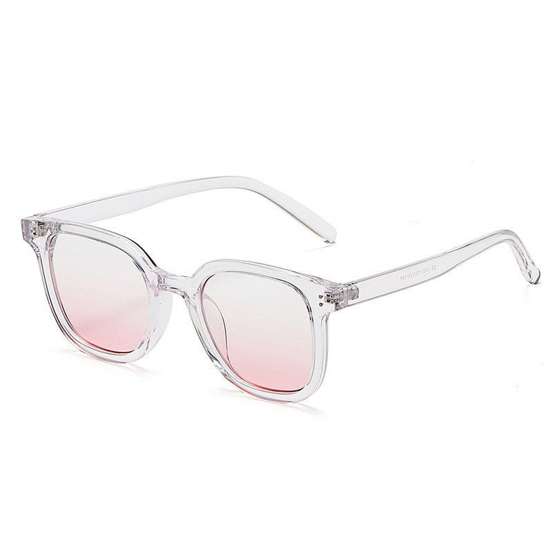 Women striking retro sunglasses with yellow-tinted lenses Bowlift