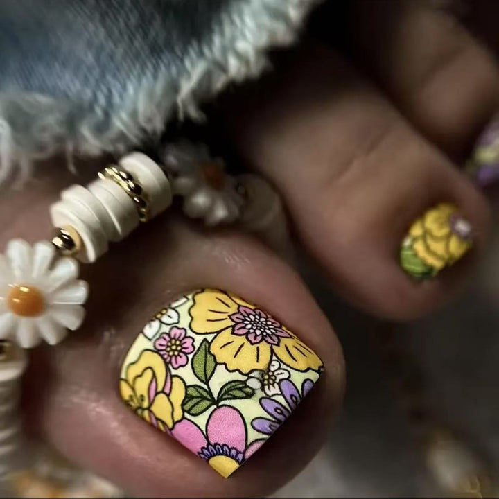 Artificial Nail Set with Colorful Flower Design Bowlift